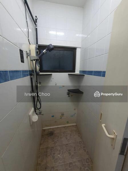 For Rent - Taman Daya