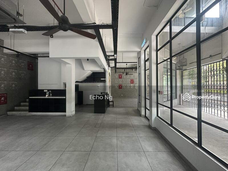 For Rent - Plaza Arkadia