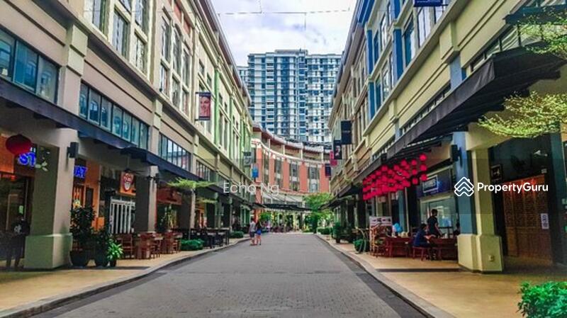 For Rent - Plaza Arkadia