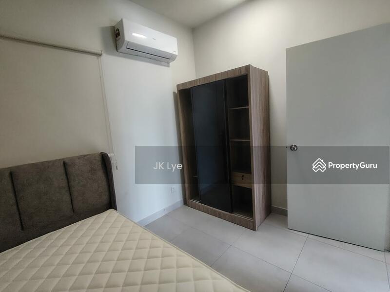 For Rent - Majestic Maxim