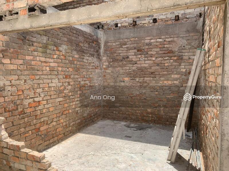 For Sale - Terraced House at Taman Kuchai Jaya