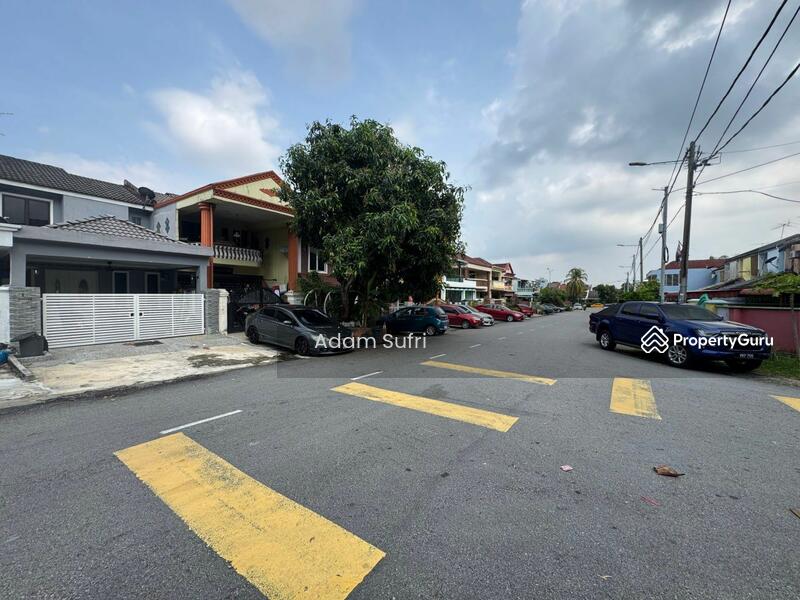 For Sale - 2-storey Terrace House at Ampang Indah
