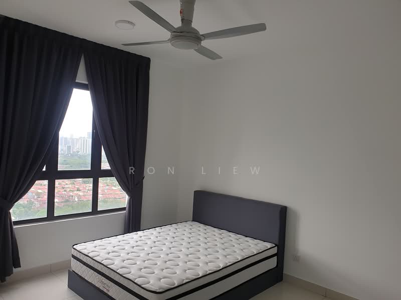 Servis Apartment untuk Disewa di Ten Kinrara - Ron Liew - Bedroom - PropertyGuru.com.my