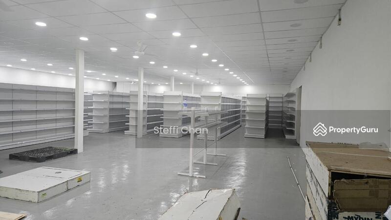 Untuk Disewa - ⭐Jalan Bukit Kemuning | Commercial building | Shop, Staff Housing & Warehouse Shah Alam For Rent