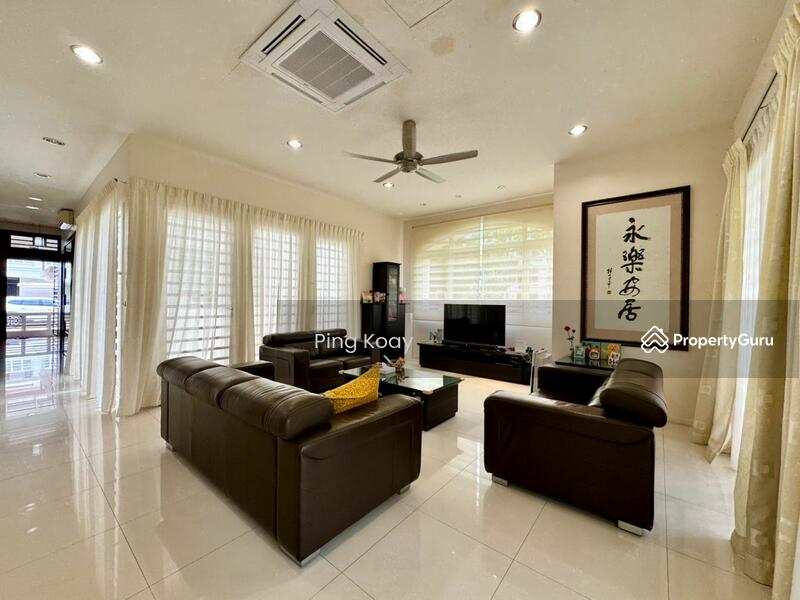 For Sale - E&O TERRACE CORNER | 4400SF | WORTH BUY
