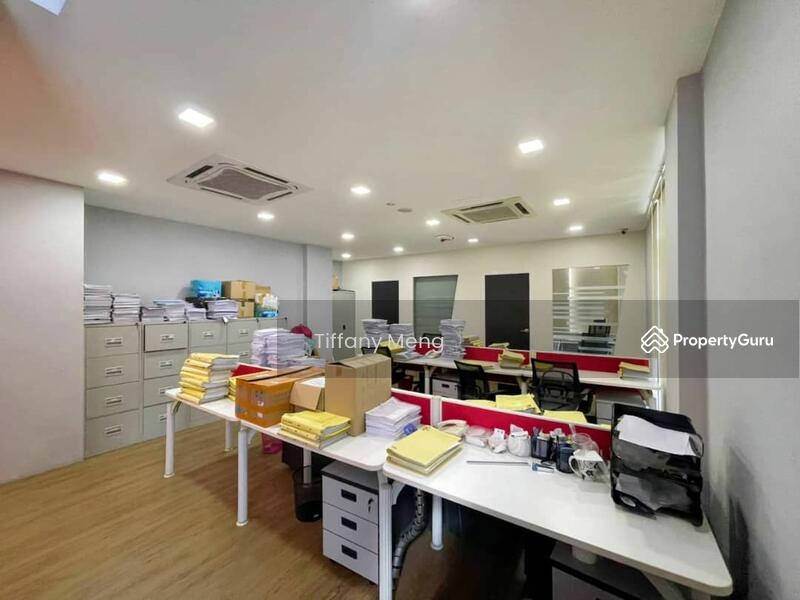 For Sale - 2 Sty Office # Fully Furnished & Reno @ Boulevard Business Park Jalan Kuching