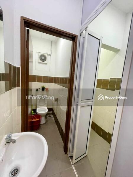 For Sale - 2 Sty Office # Fully Furnished & Reno @ Boulevard Business Park Jalan Kuching