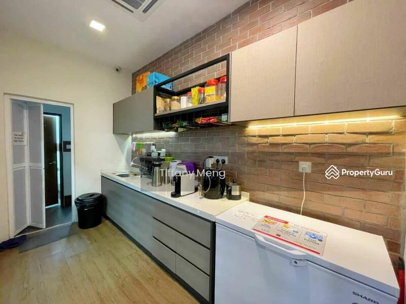 For Sale - 2 Sty Office # Fully Furnished & Reno @ Boulevard Business Park Jalan Kuching