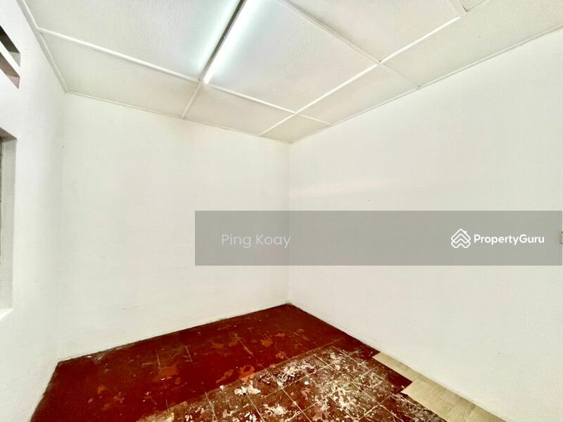 For Sale - 1 STY TERRACE | 1600SF | HILLSIDE