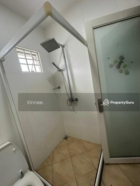 Untuk Dijual - Greenlane Triple Storey Terrace