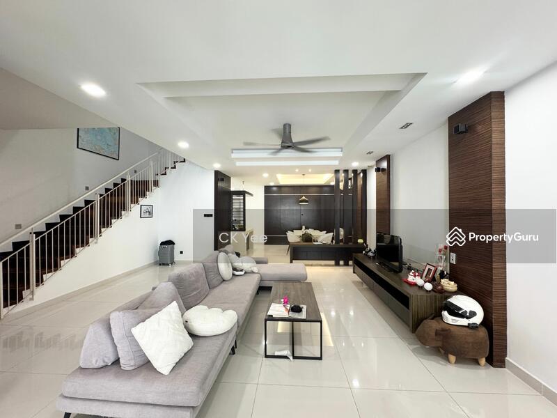 Untuk Dijual - 3-storey Terraced House at Taman Esplanad