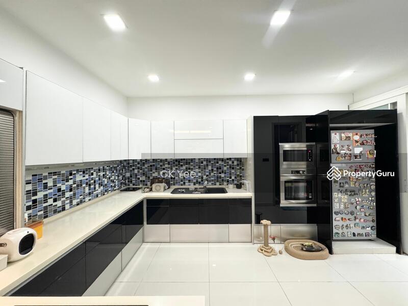 Untuk Dijual - 3-storey Terraced House at Taman Esplanad