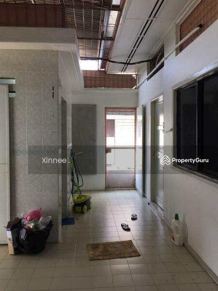 Untuk Dijual - Greenlane Single Storey Terrace Corner Unit