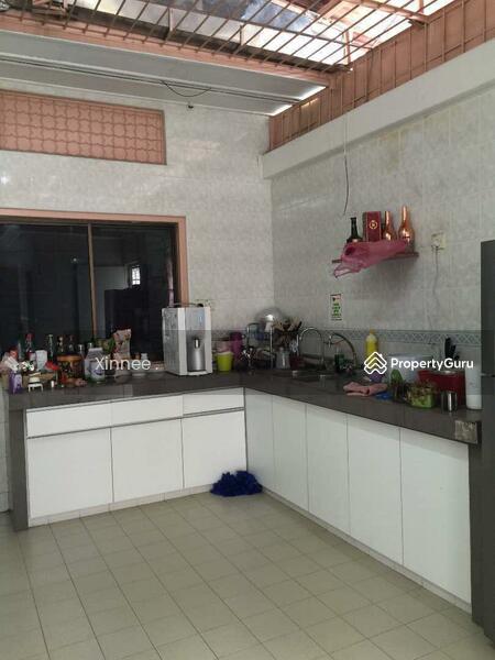 Untuk Dijual - Greenlane Single Storey Terrace Corner Unit