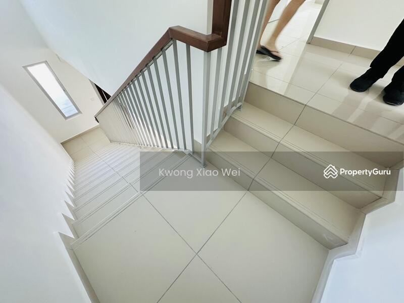 Untuk Disewa - Illaria