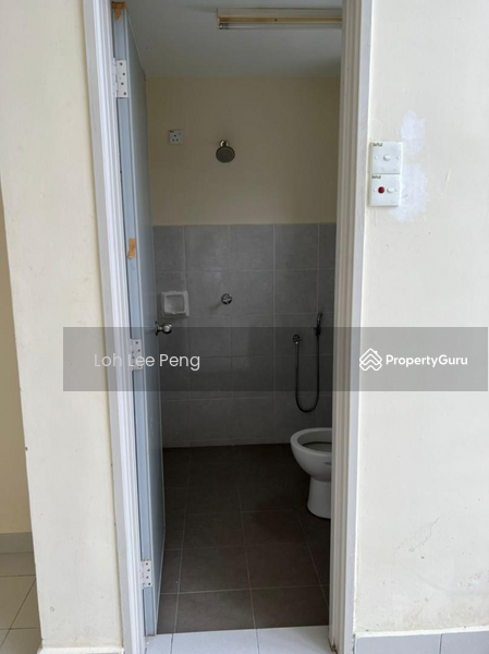 For Sale - 2-storey Terrace House at Bandar Layangkasa