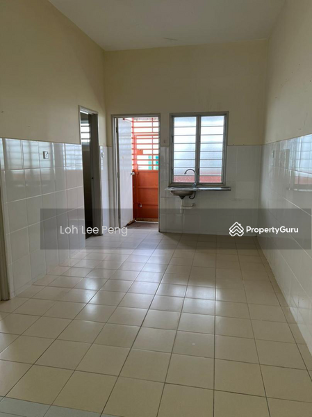 For Sale - 2-storey Terrace House at Bandar Layangkasa