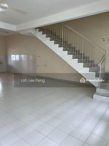 For Sale - 2-storey Terrace House at Bandar Layangkasa