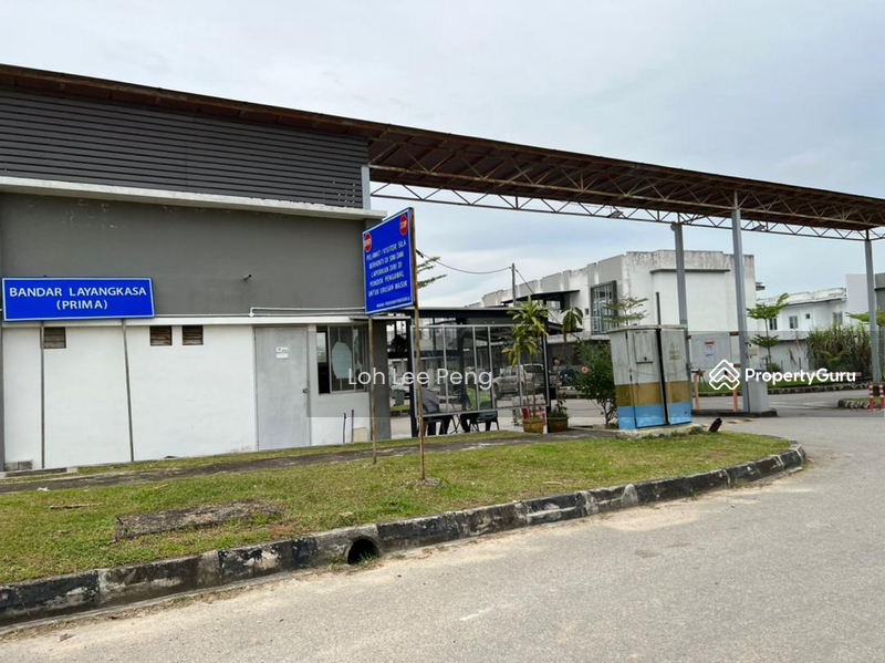For Sale - 2-storey Terrace House at Bandar Layangkasa