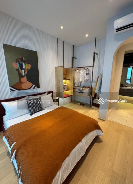 For Sale - Enlace