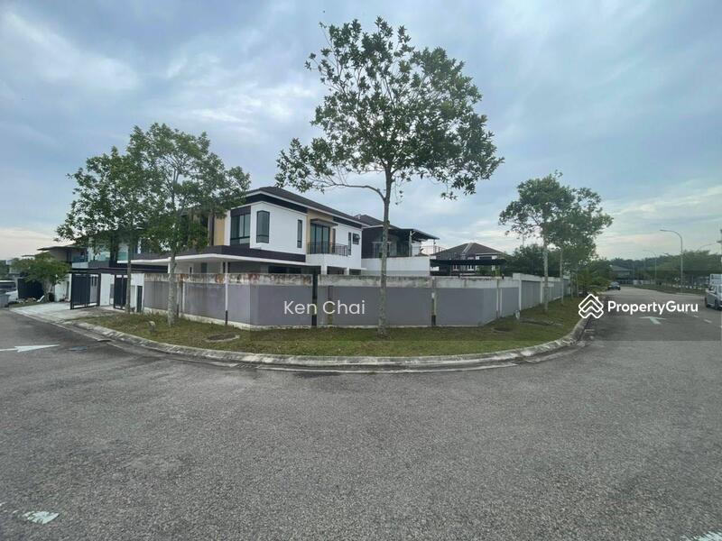 For Sale - Austin Duta