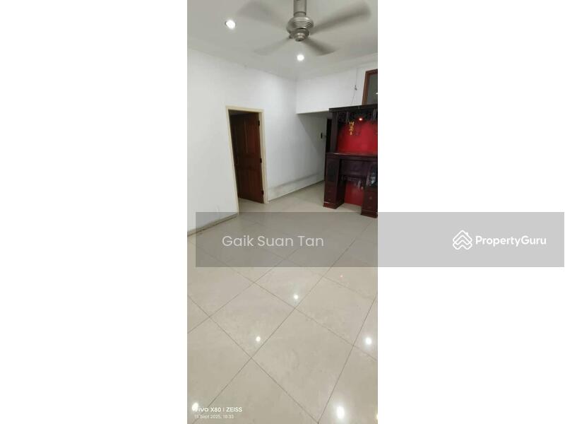 Untuk Dijual - 1-storey Terraced House at Kampung Pisang
