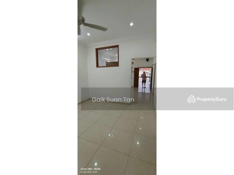 Untuk Dijual - 1-storey Terraced House at Kampung Pisang