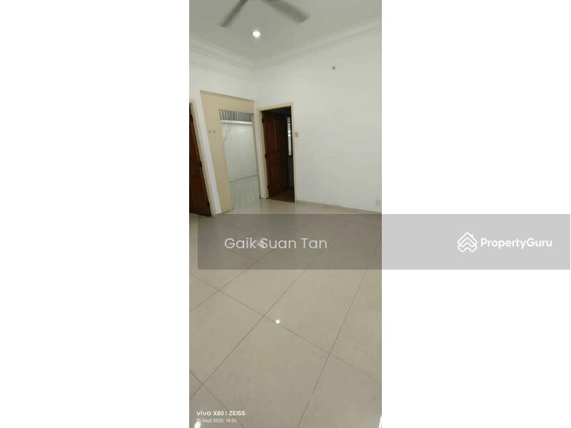 Untuk Dijual - 1-storey Terraced House at Kampung Pisang