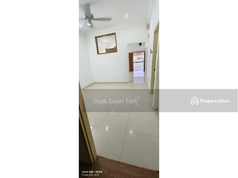 Untuk Dijual - 1-storey Terraced House at Kampung Pisang