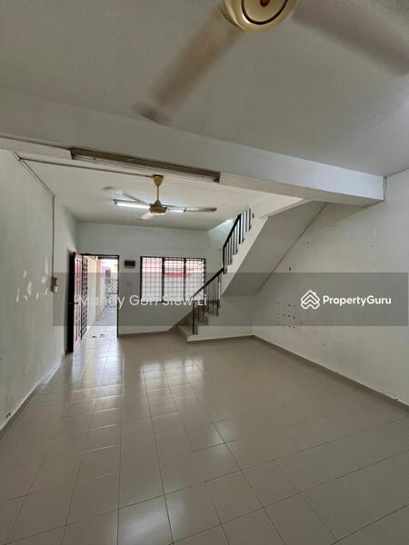 Untuk Disewa - Permas Jaya Double Storey