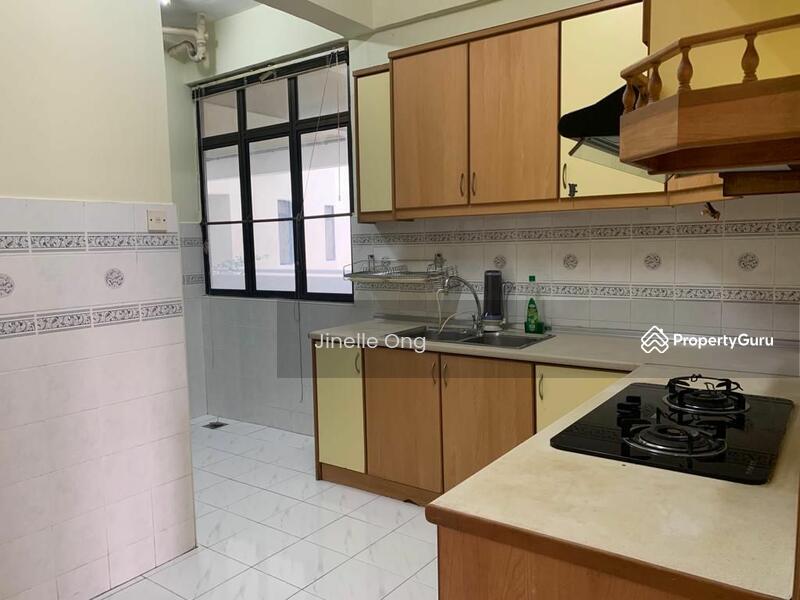 For Rent - Parkview Towers