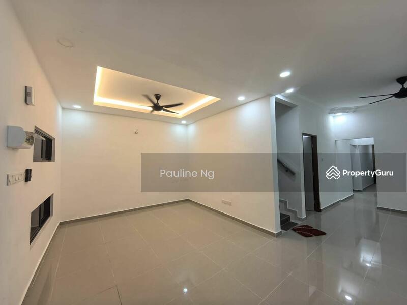 Untuk Dijual - 2-storey Terrace House at Taman Sri Lalang