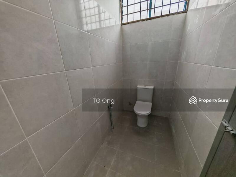 Untuk Disewa - Bayan Lepas light industry for rent! Rare in Market