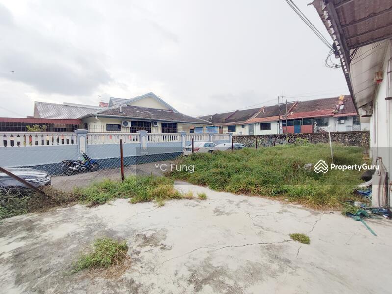 For Sale - Taman Molek