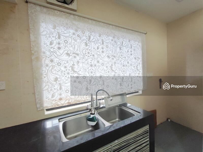 For Sale - Taman Molek