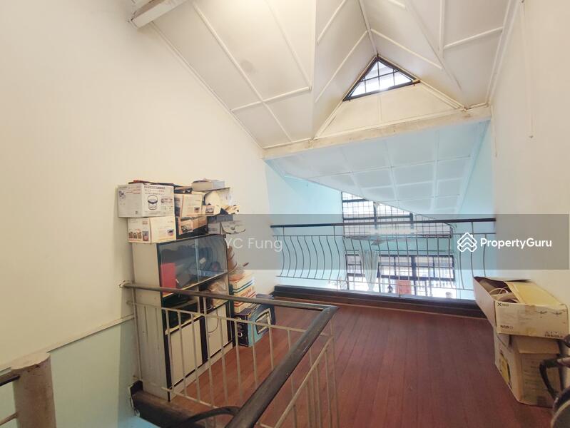 For Sale - Taman Molek