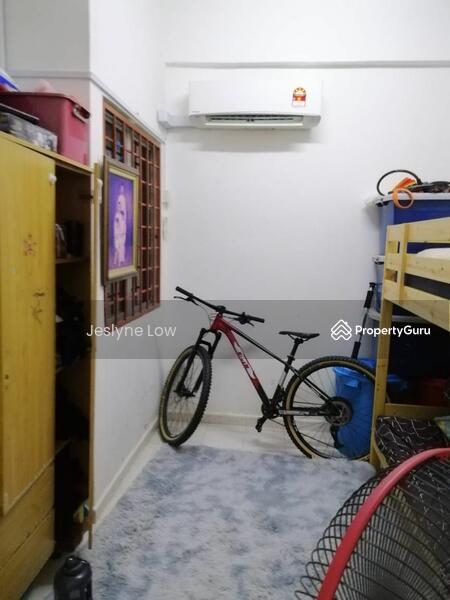 Untuk Dijual - Sri Manja Court