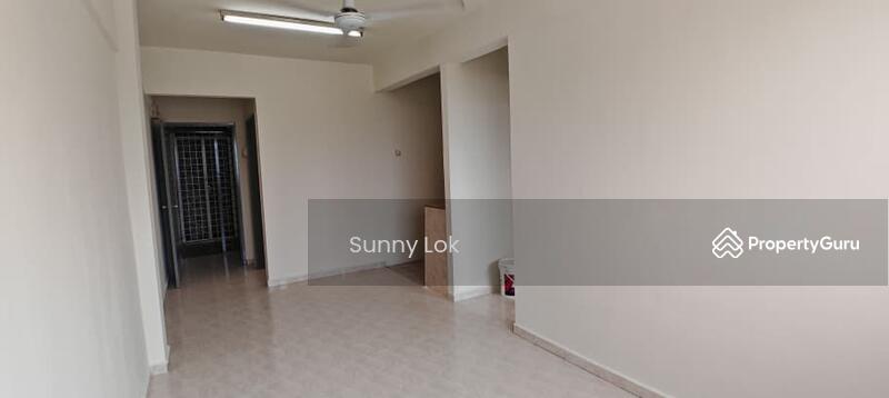 For Rent - Taman Pantai Bersih