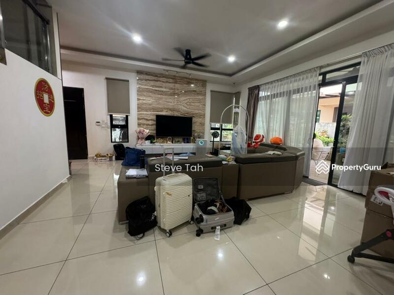 For Sale - The Gardens @ Polo Park