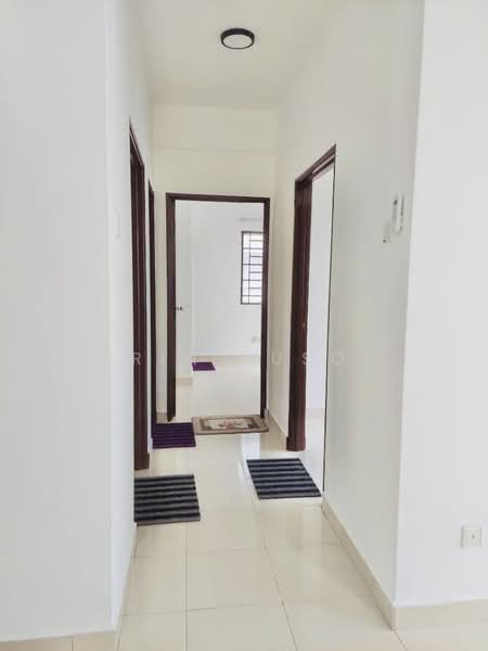Kondominium untuk Disewa di Banjaria Court - Erin Yusof - Corridor - PropertyGuru.com.my