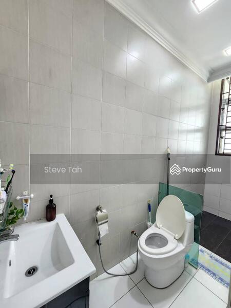 For Sale - LA Garden Austin Crest JP Perdana Mount Austin