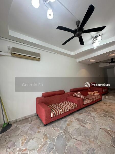 For Rent - 2-storey Terrace House at Taman Melodies