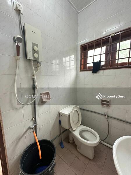 For Rent - 2-storey Terrace House at Taman Melodies