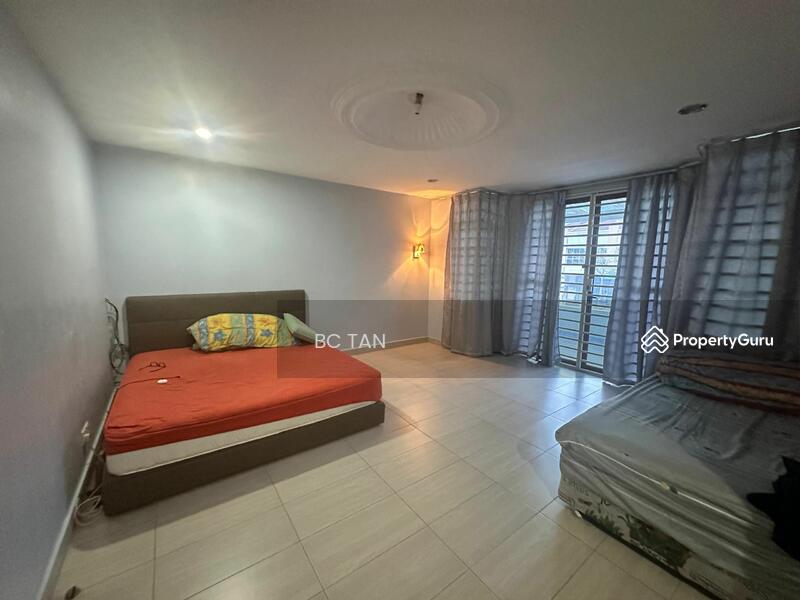 For Sale - 2.5-storey Terraced House at Laman Rimbunan