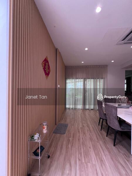 For Rent - Bungalow House at Taman Majidee