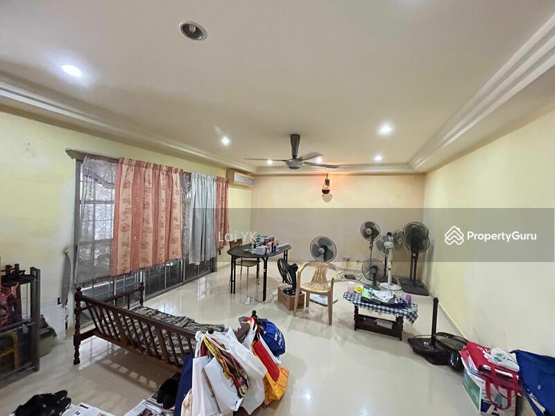 For Sale - Semi-Detached House at Usj 5