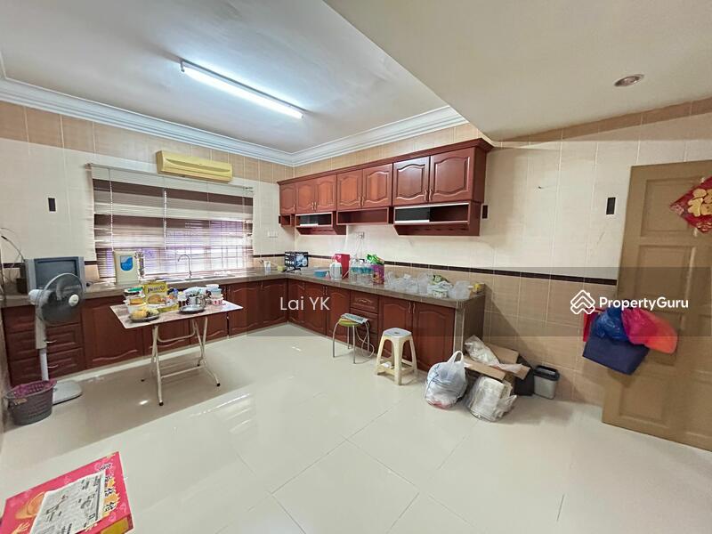 For Sale - Semi-Detached House at Usj 5