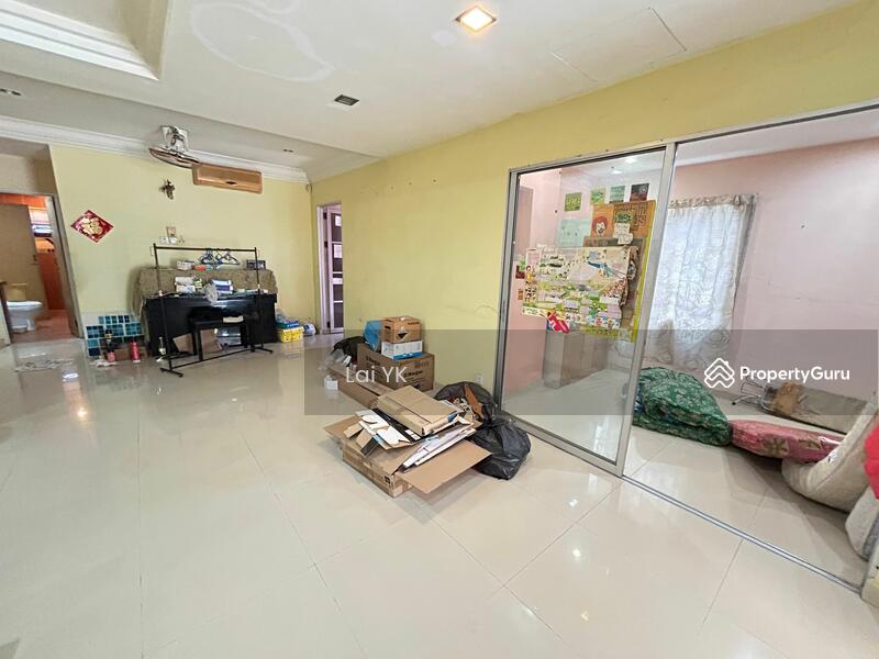 For Sale - Semi-Detached House at Usj 5