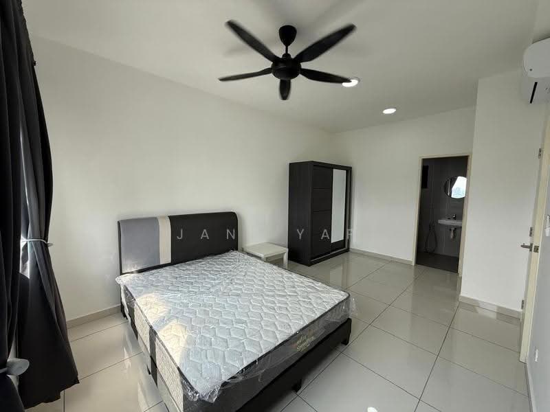 Kediaman Servis untuk Disewa di Damai Residence - Jane Yap - Bedroom - PropertyGuru.com.my