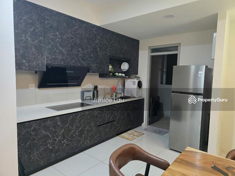 For Sale - Emerald 9